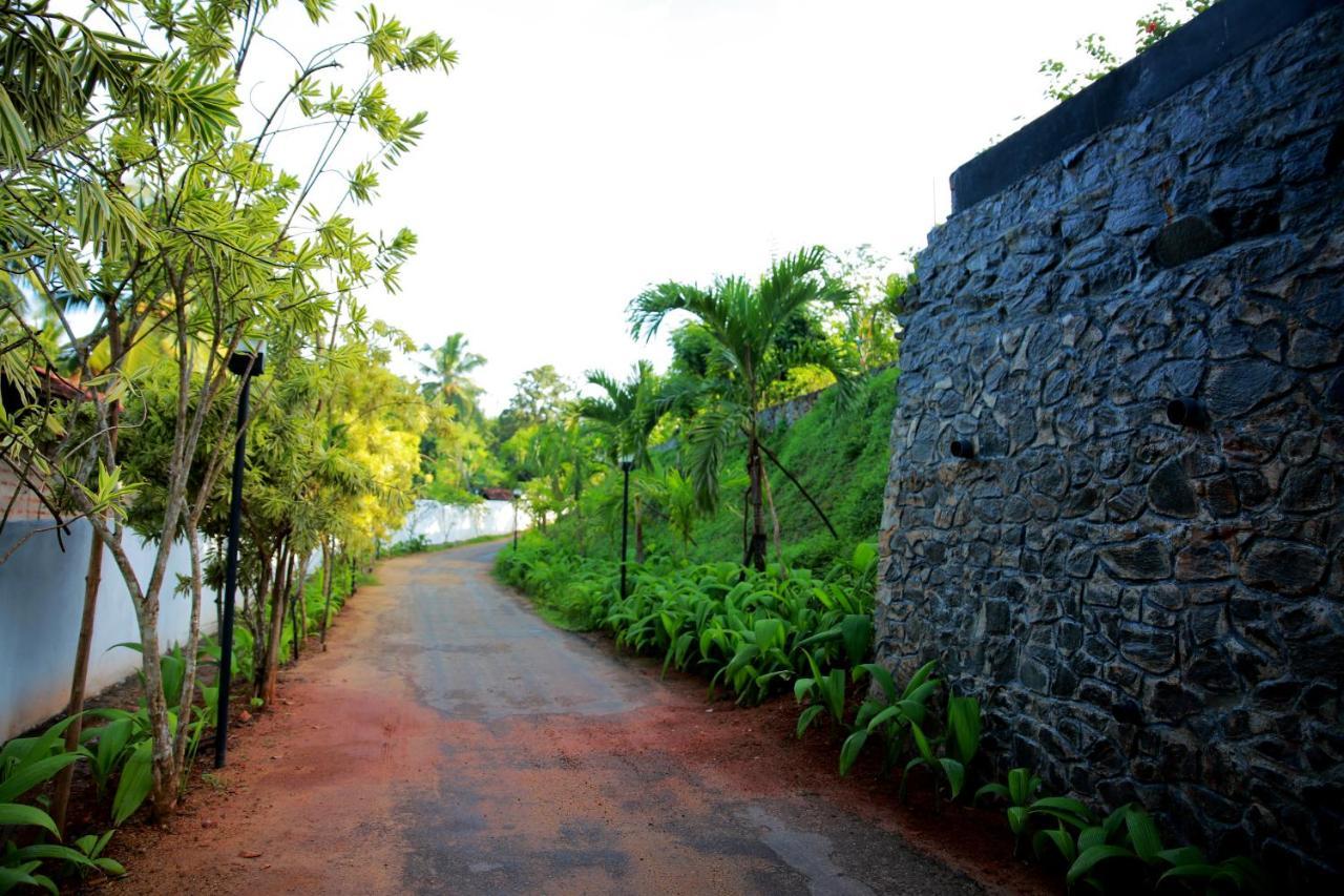 Hill View Resort Nakandalagoda 외부 사진